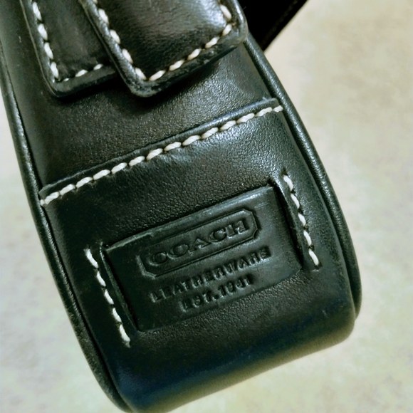 Coach Black Leather Shoulder Bag - Picture 8 of 16
